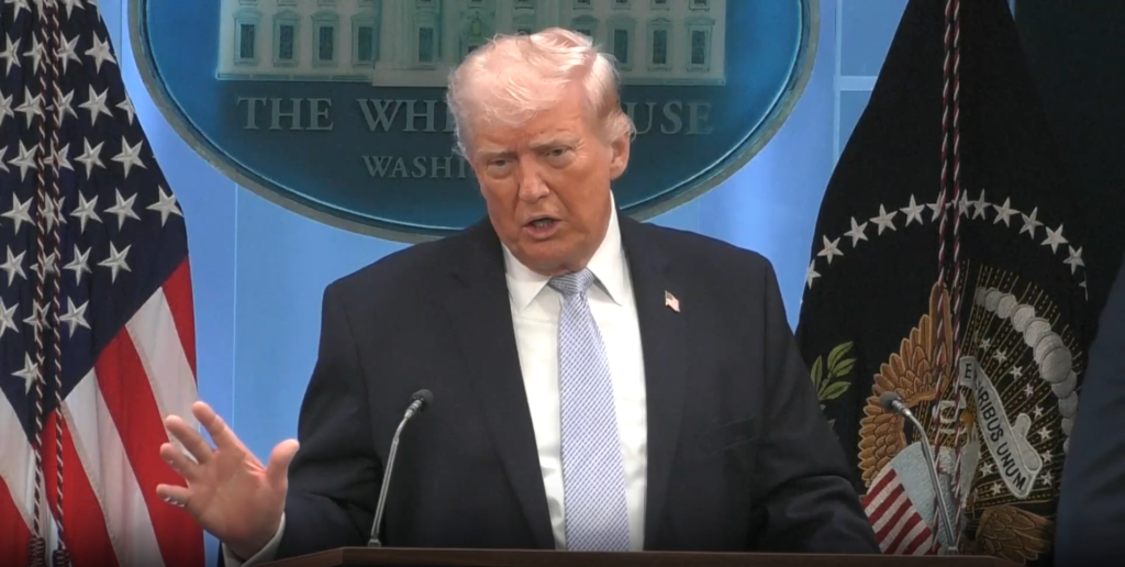 ‘न पुल बचेंगे, न पावर प्लांट’… ट्रंप ने ईरान को दी ‘सरेंडर’ की आखिरी चेतावनी, कहा- मेरी मर्जी होती तो तेल छीन लेता